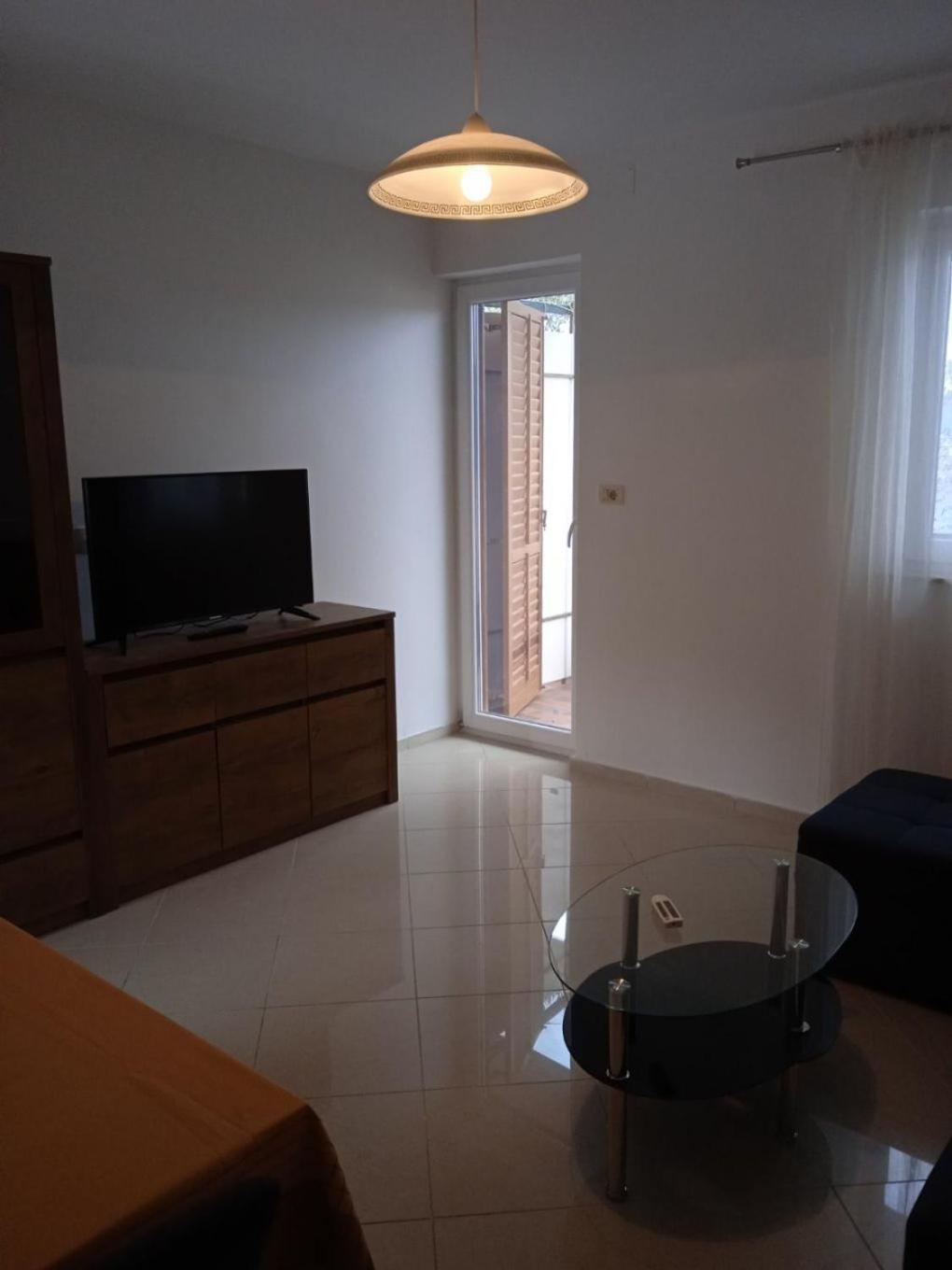 Apartments Griv - Close To The Sea Valun Exterior foto